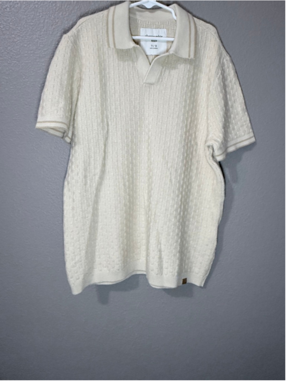 Boys NWT Abercrombie Kids Beige Knit Polo Shirt 11/12